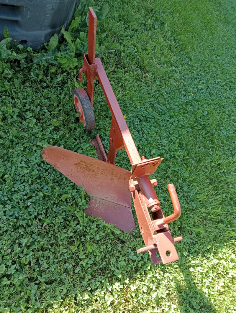 Плуг Друга марка, снимка 5 - Селскостопанска техника - 51875161