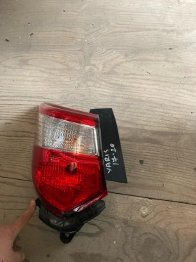 Ляв стоп за Toyota Yaris 17-20., снимка 2 - Части - 53568391