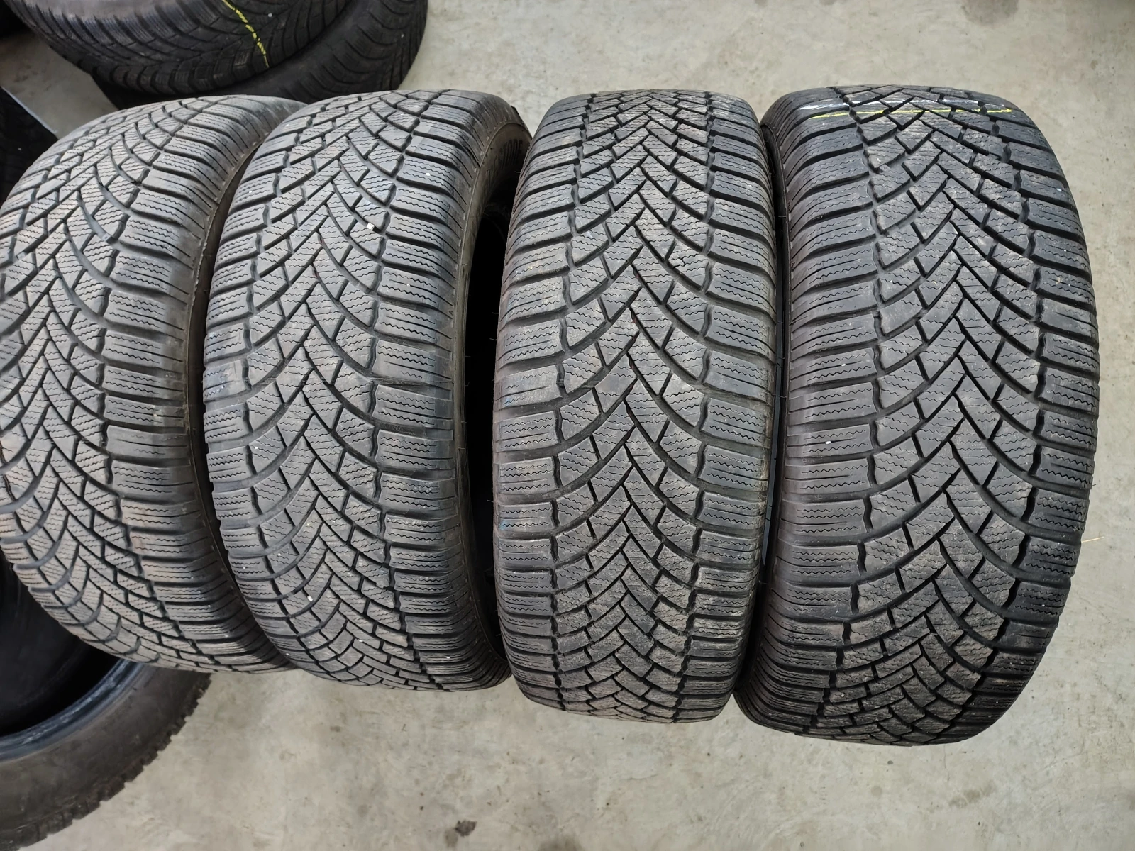 ���� 215/60R16 | Mobile.bg � ����������� 1