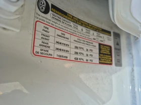 Audi A4 Komfort * Keyless * CARFAX * АВТО КРЕДИТ * , снимка 16