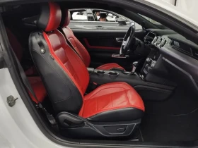 Ford Mustang 2.3 - САМО 30% АВАНС, снимка 11