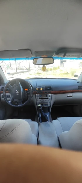 Обява за продажба на Toyota Avensis D4D ~6 700 лв. - изображение 8