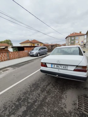 Mercedes-Benz 124, снимка 8