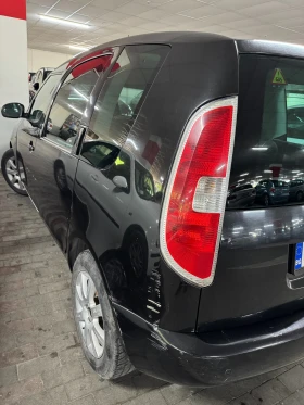 Skoda Roomster - 2000 € / 3911.66 лв. - 20942622 4