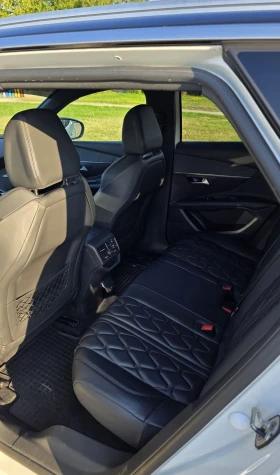 Peugeot 3008 Масаж, подгрев, камера, следене на лента, дистрони - 15700 € / 30706.53 лв. - 38292066 10