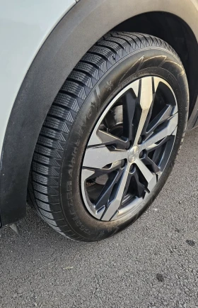Peugeot 3008 Масаж, подгрев, камера, следене на лента, дистрони - 15700 € / 30706.53 лв. - 38292066 14