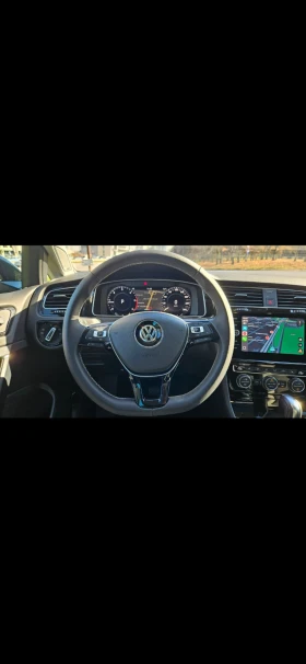 VW Golf 2.0 TDI, DSG, Pano, Dynamic lights, Digital cockpi - 16950 € / 33151.32 лв. - 45590218 6