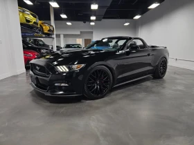 ������ Ford Mustang