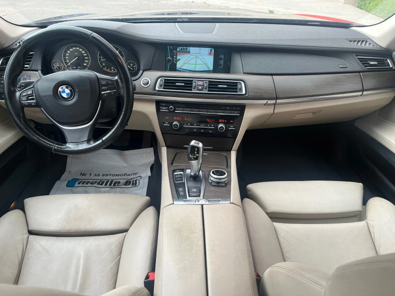 BMW 740 Xdrive 4, 0d, снимка 12 - Автомобили и джипове - 41385936