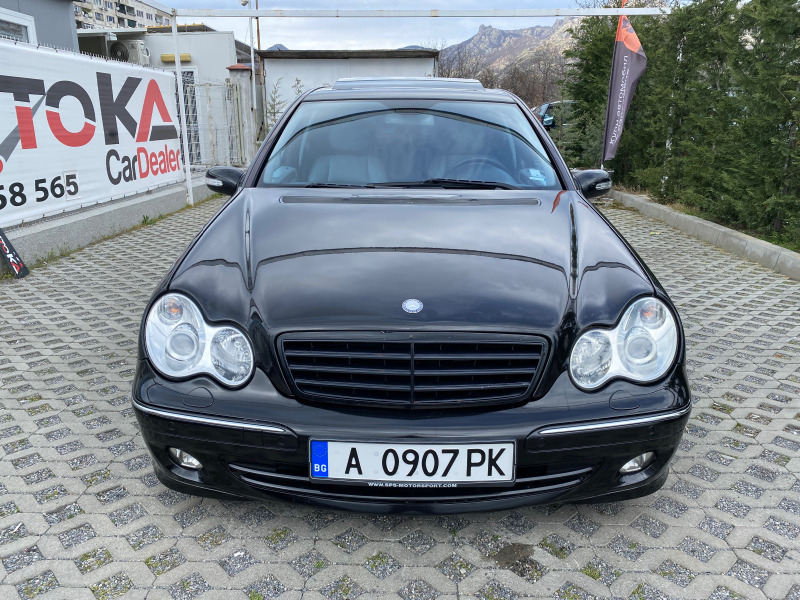 Mercedes-Benz C 320 3.2i-218кс= FACELIFT= AMG PACKET= ПЕЧКА= НАВИ= FUL