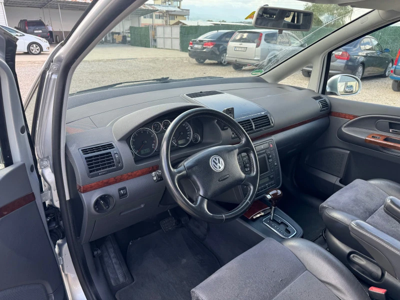 VW Sharan 1.8turbo Automatic NAVI, снимка 10 - Автомобили и джипове - 45585740