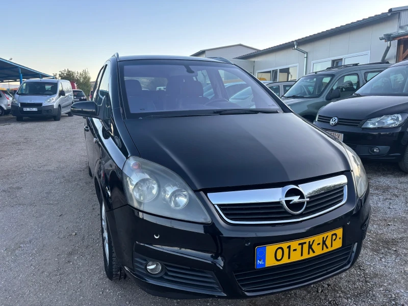 Opel Zafira 1.8, снимка 2 - Автомобили и джипове - 47499007