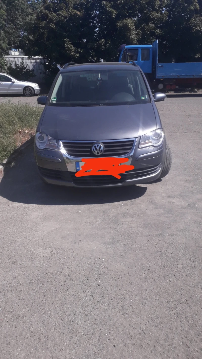 VW Touran, снимка 2 - Автомобили и джипове - 47983169