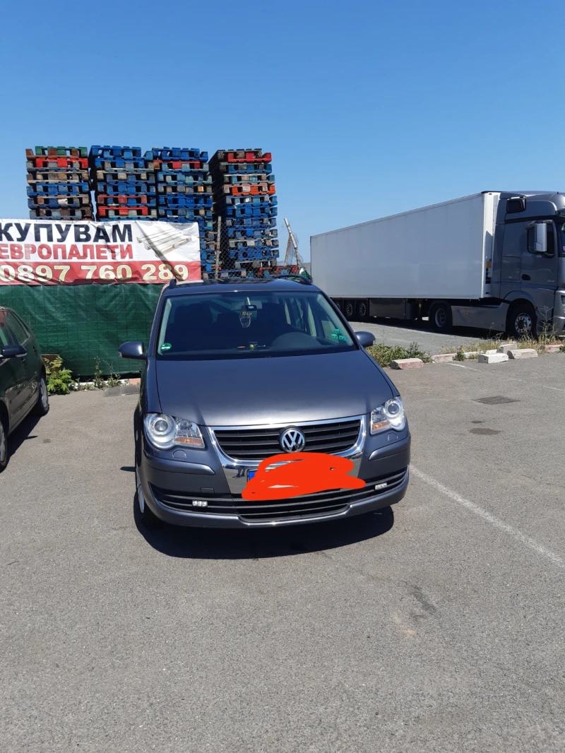 VW Touran, снимка 1 - Автомобили и джипове - 47983169