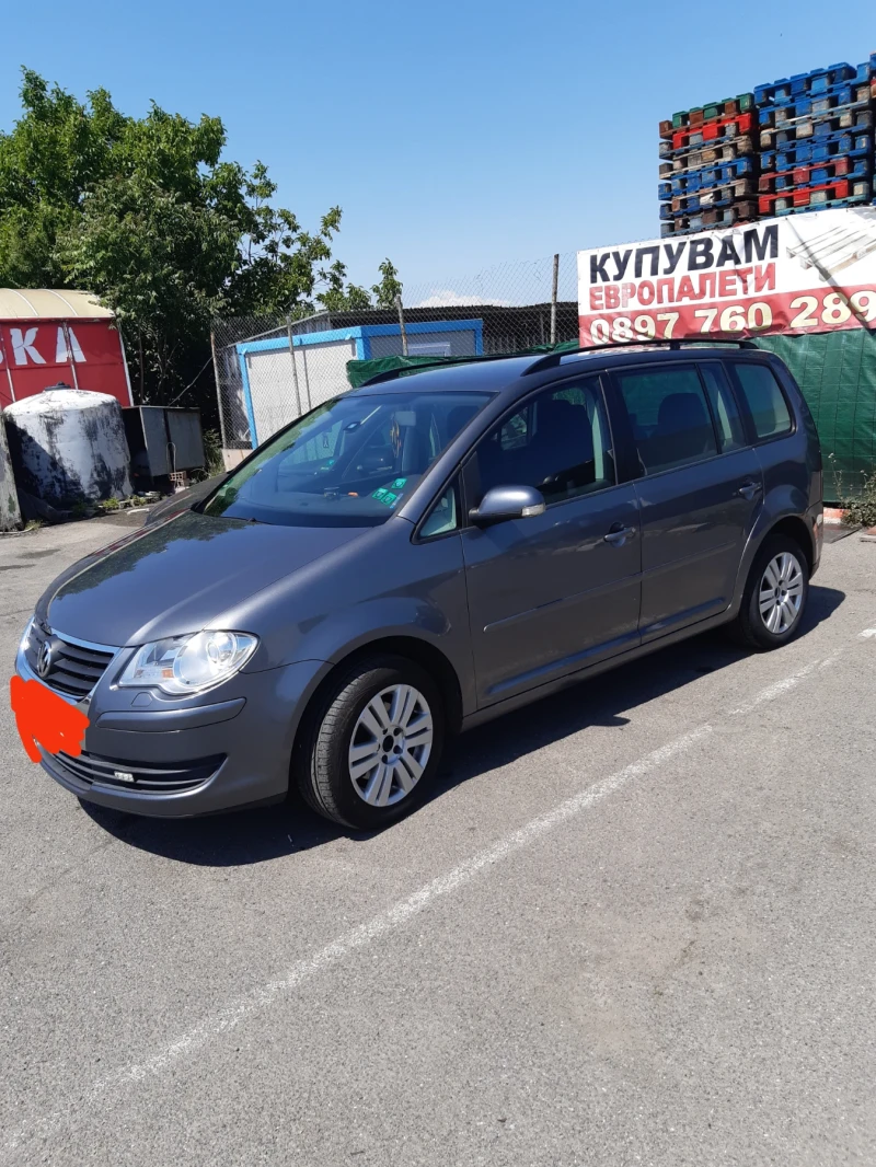 VW Touran, снимка 5 - Автомобили и джипове - 47983169