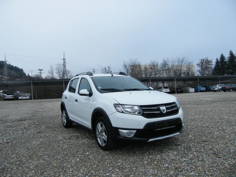 Dacia Sandero 1.5DCI 90k.s. STEPWAY, снимка 2 - Автомобили и джипове - 48770652