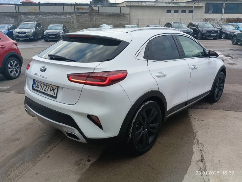 Kia XCeed 1.4 TURBO ГАРАНЦИЯ, снимка 4 - Автомобили и джипове - 48811408