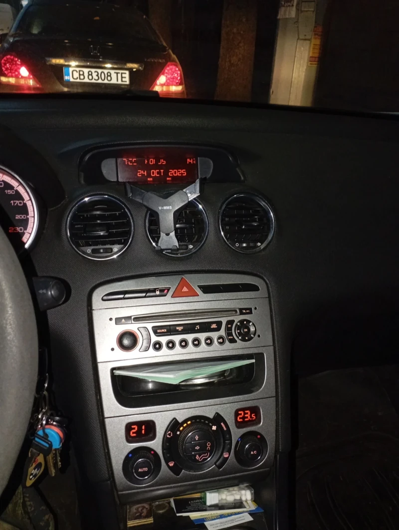 Peugeot 308 SW, снимка 6 - Автомобили и джипове - 52805581
