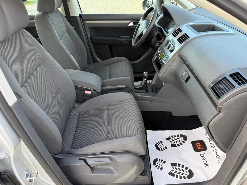 VW Touran (KATO НОВА)^(МЕТАН), снимка 13 - Автомобили и джипове - 52802811