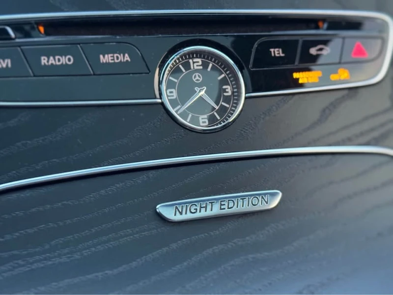 Mercedes-Benz C 43 AMG NIGHT EDITION * * CARFAX * * АВТОКРЕДИТ * * , снимка 10 - Автомобили и джипове - 53091270