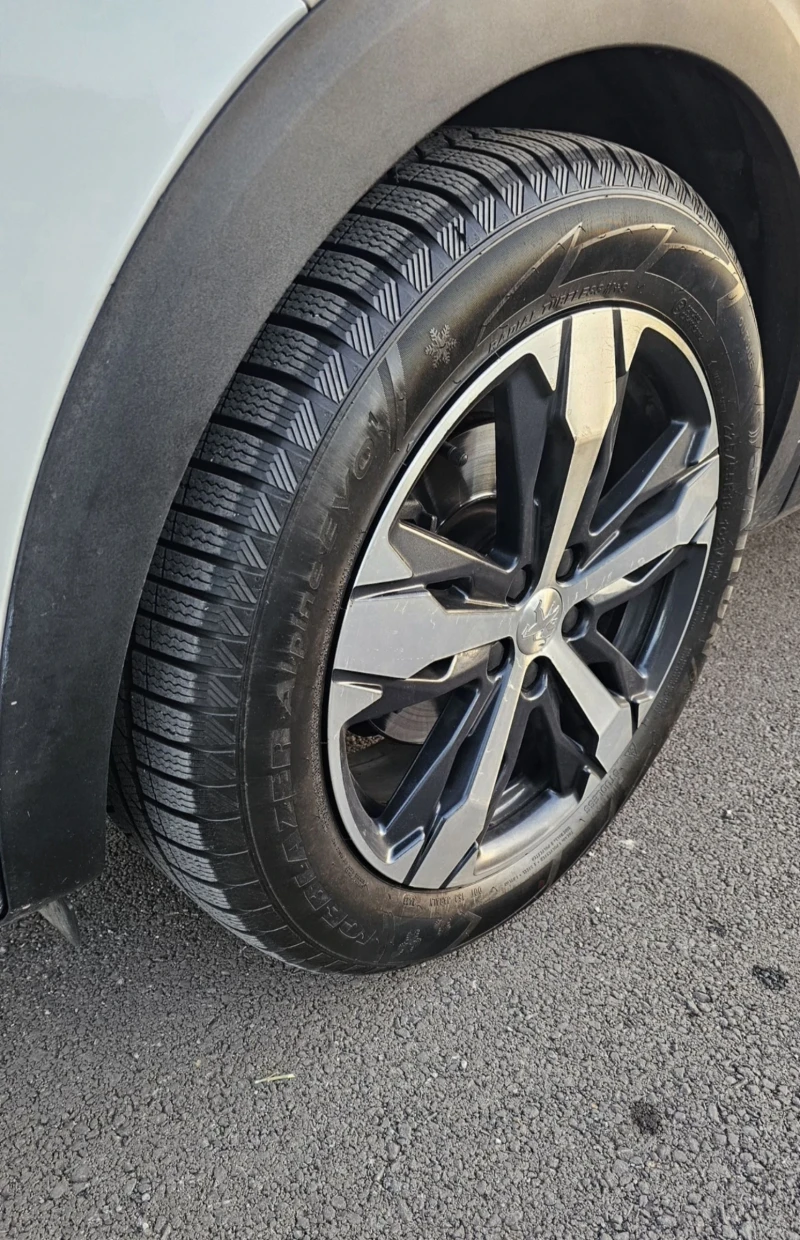 Peugeot 3008 Масаж, подгрев, камера, следене на лента, дистрони, снимка 14 - Автомобили и джипове - 53173590