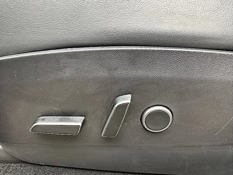 Tesla Model Y Standard Range* АвтоКредит* (ЦЕНА ДО БГ), снимка 13 - Автомобили и джипове - 54260144