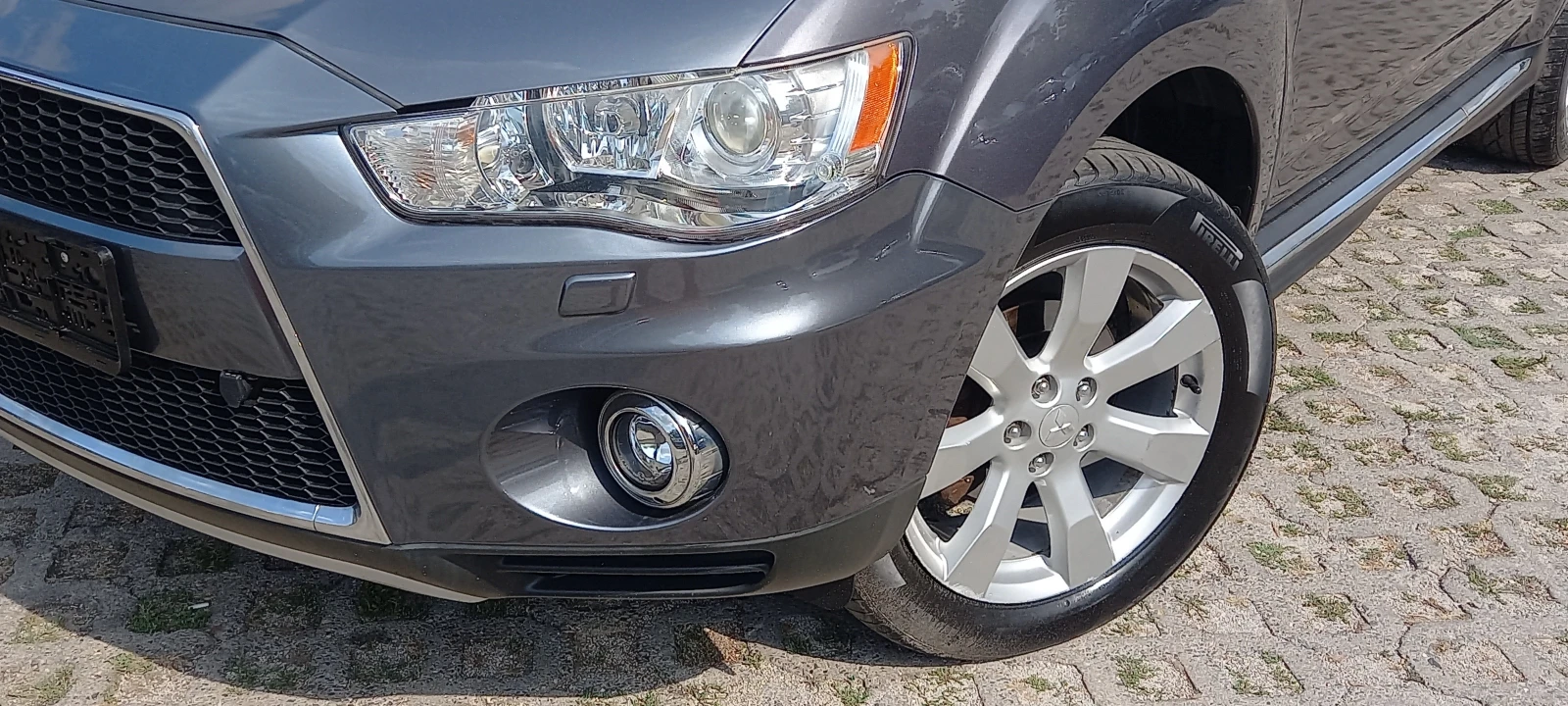 Mitsubishi Outlander 4Х4 FULL ИЗКЛЮЧИТЕЛЕН СЕРВИЗ КНИЖКА УНИКАТ 7-МЕСТА - изображение 3