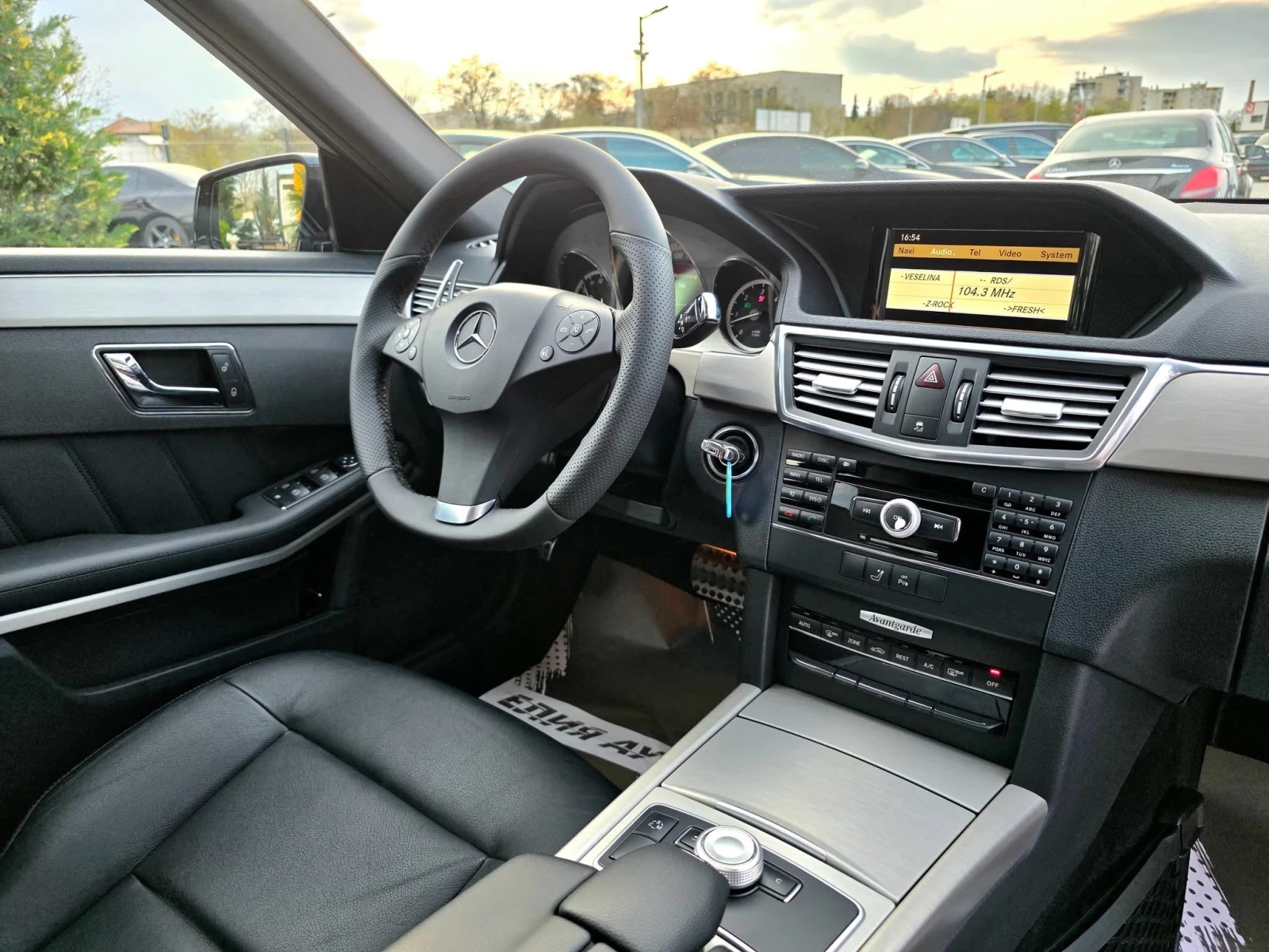 Mercedes-Benz E 350 D FULL AMG LINE   100% | Mobile.bg   16