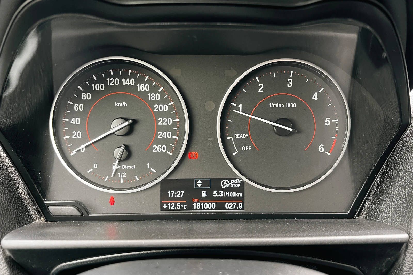 BMW 218 d Sport LED / Кожа - изображение 10