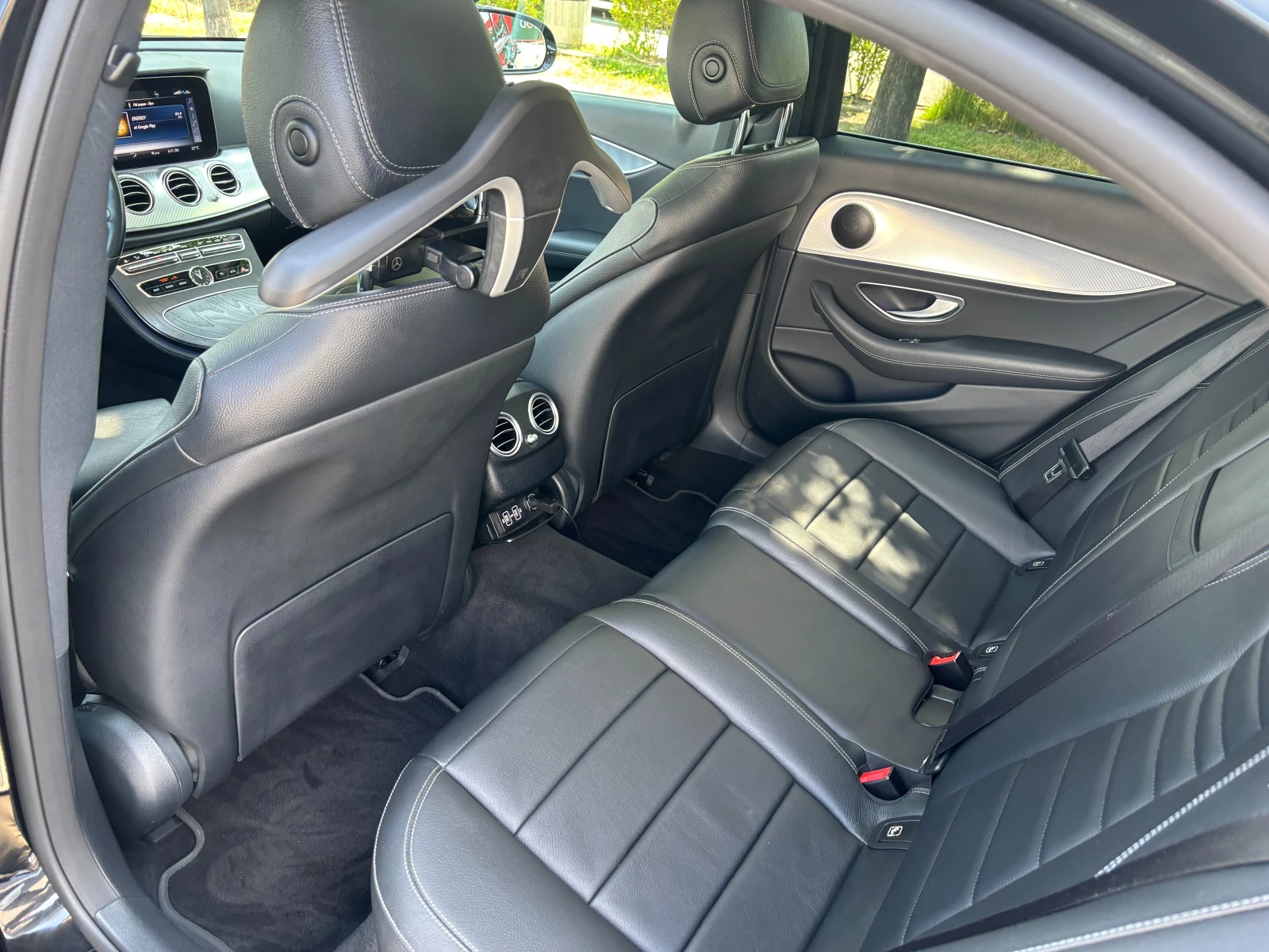 Mercedes-Benz E 220  - изображение 9