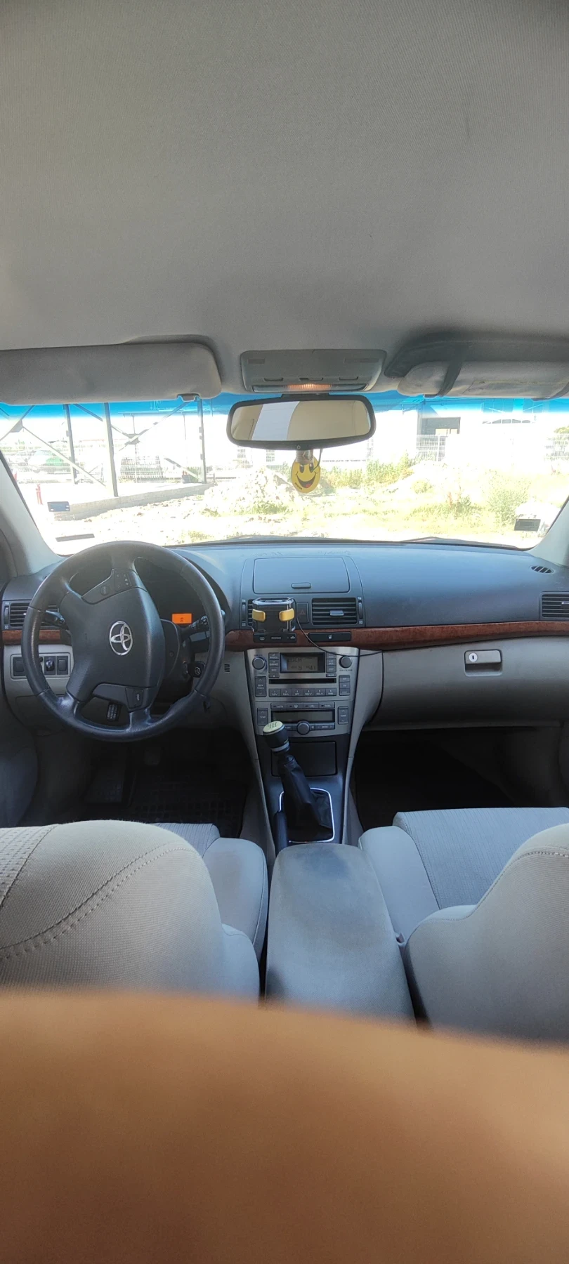 Toyota Avensis D4D - изображение 9