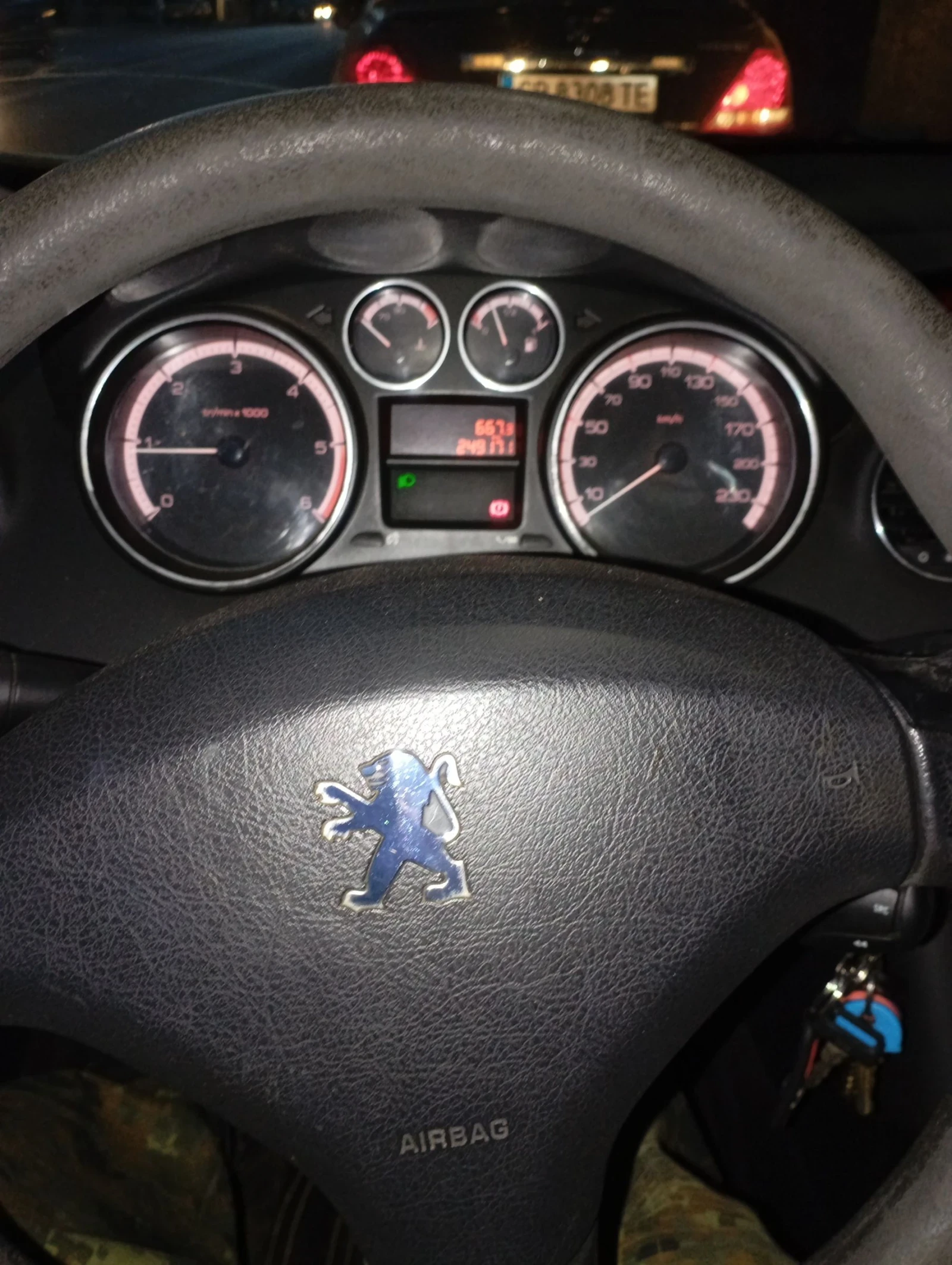 Peugeot 308 SW - изображение 5
