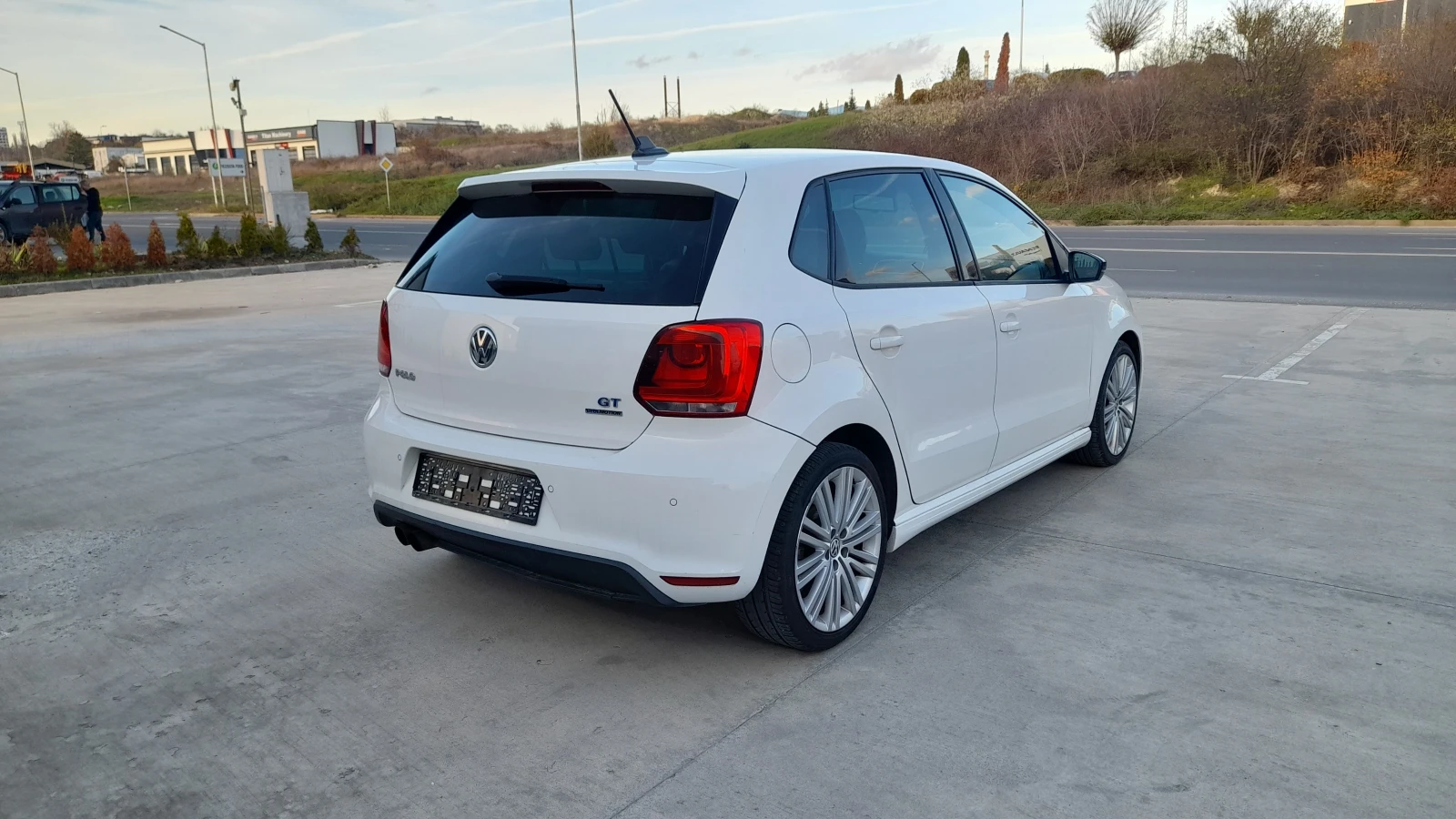 VW Polo 1.4 GT - AVTOMAT  - изображение 4