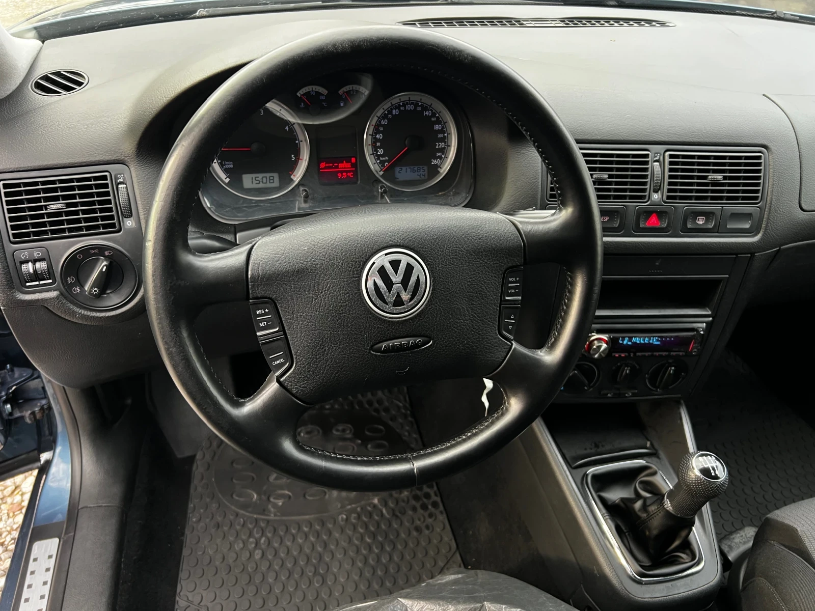 VW Golf 1.9TDI 90. GT | Mobile.bg   14