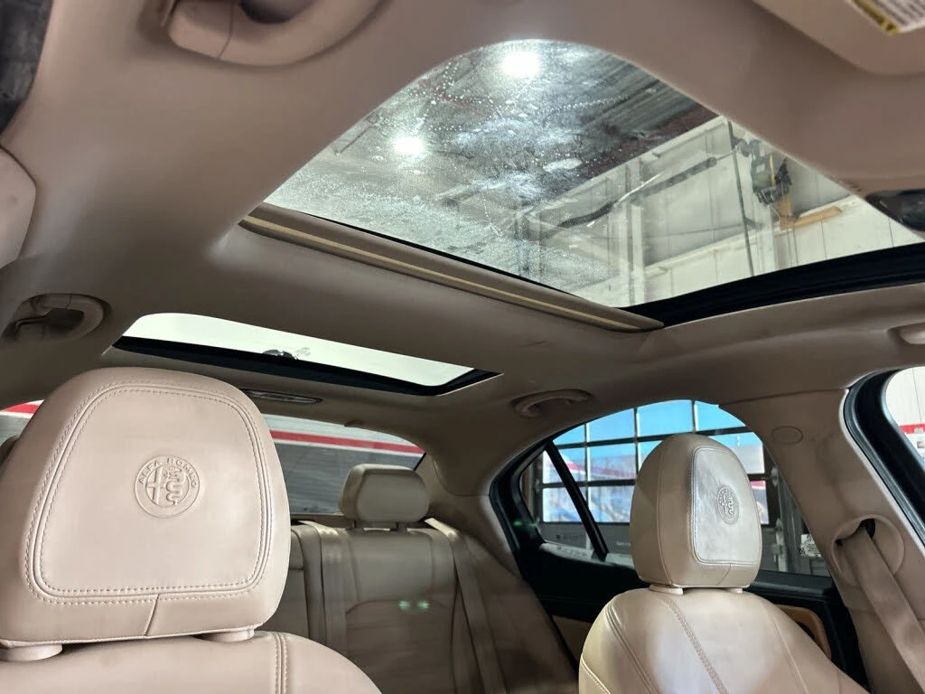 Alfa Romeo Giulia Ti AWD* CARFAX* ����������* (���� �� ��) | Mobile.bg � ����������� 14