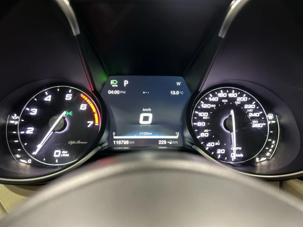 Alfa Romeo Giulia Ti AWD* CARFAX* ����������* (���� �� ��) | Mobile.bg � ����������� 12