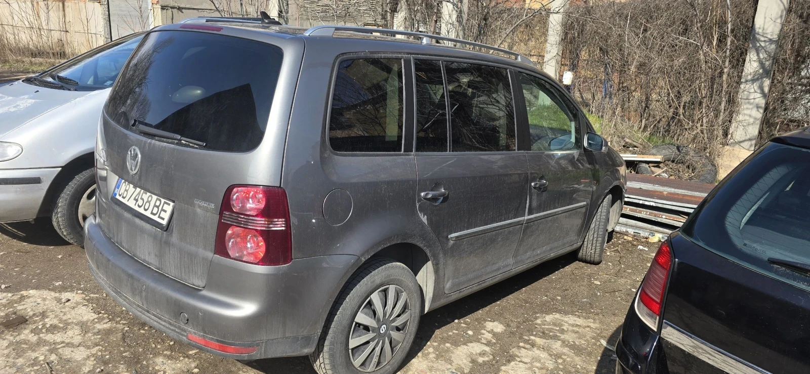 VW Touran, снимка 9 - Автомобили и джипове - 53734465
