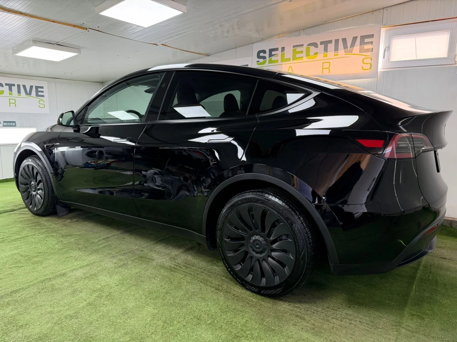 Tesla Model Y DUAL MOTOR* AWD* 2025* 9078 km* , снимка 4 - Автомобили и джипове - 53818022