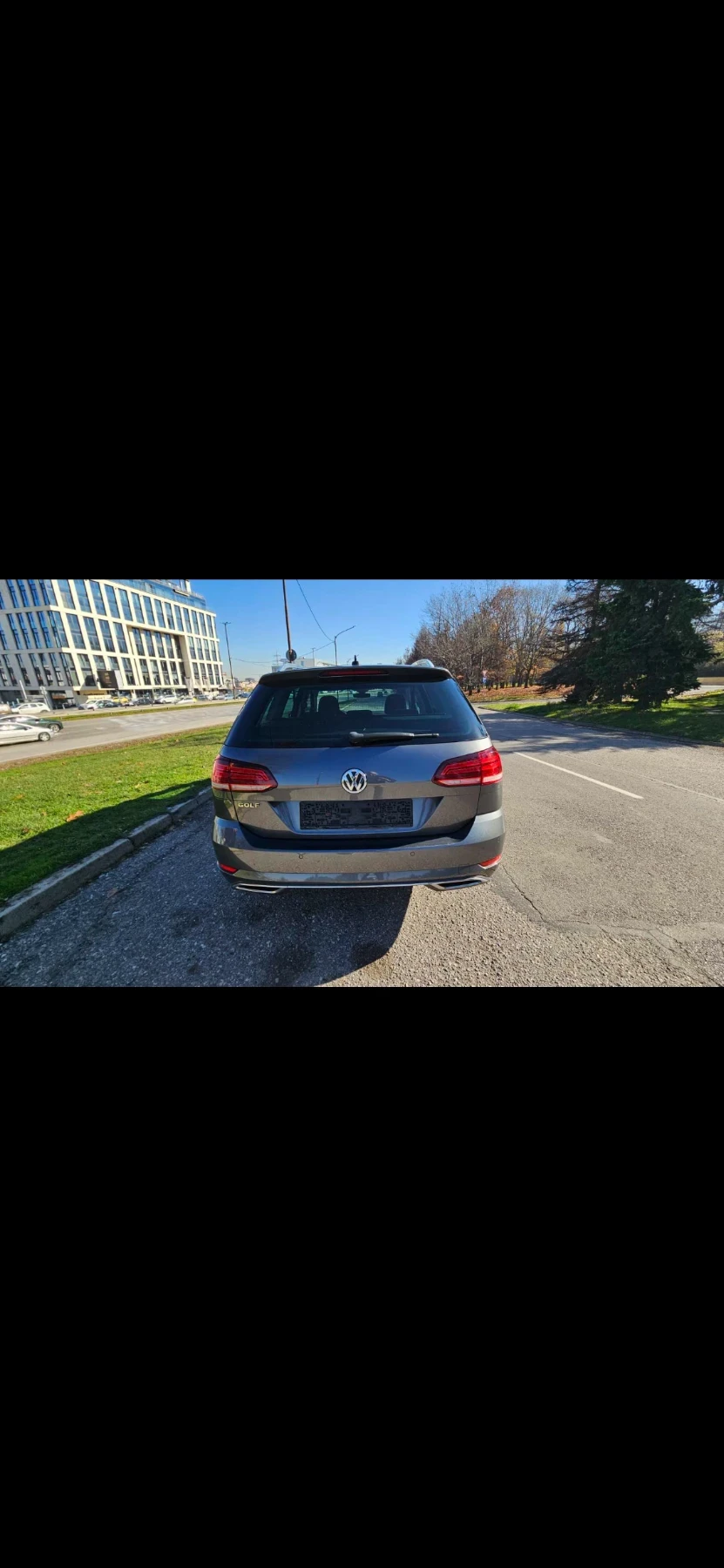 VW Golf 2.0 TDI, DSG, Pano, Dynamic lights, Digital cockpi, снимка 5 - Автомобили и джипове - 53871919