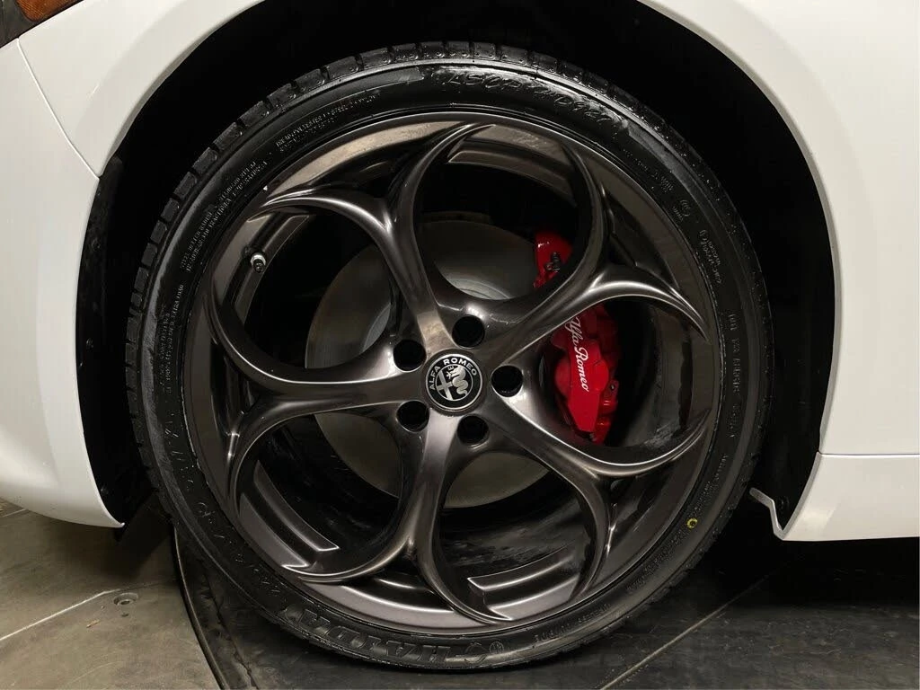 Alfa Romeo Giulia АвтоКредит* (ЦЕНА ДО БГ), снимка 5 - Автомобили и джипове - 54060416