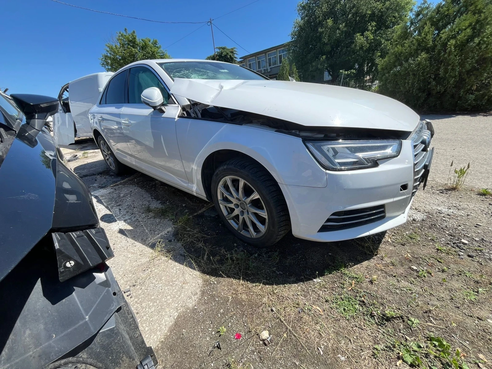 Audi A4 det седан 40tdi, снимка 2 - Автомобили и джипове - 54754463