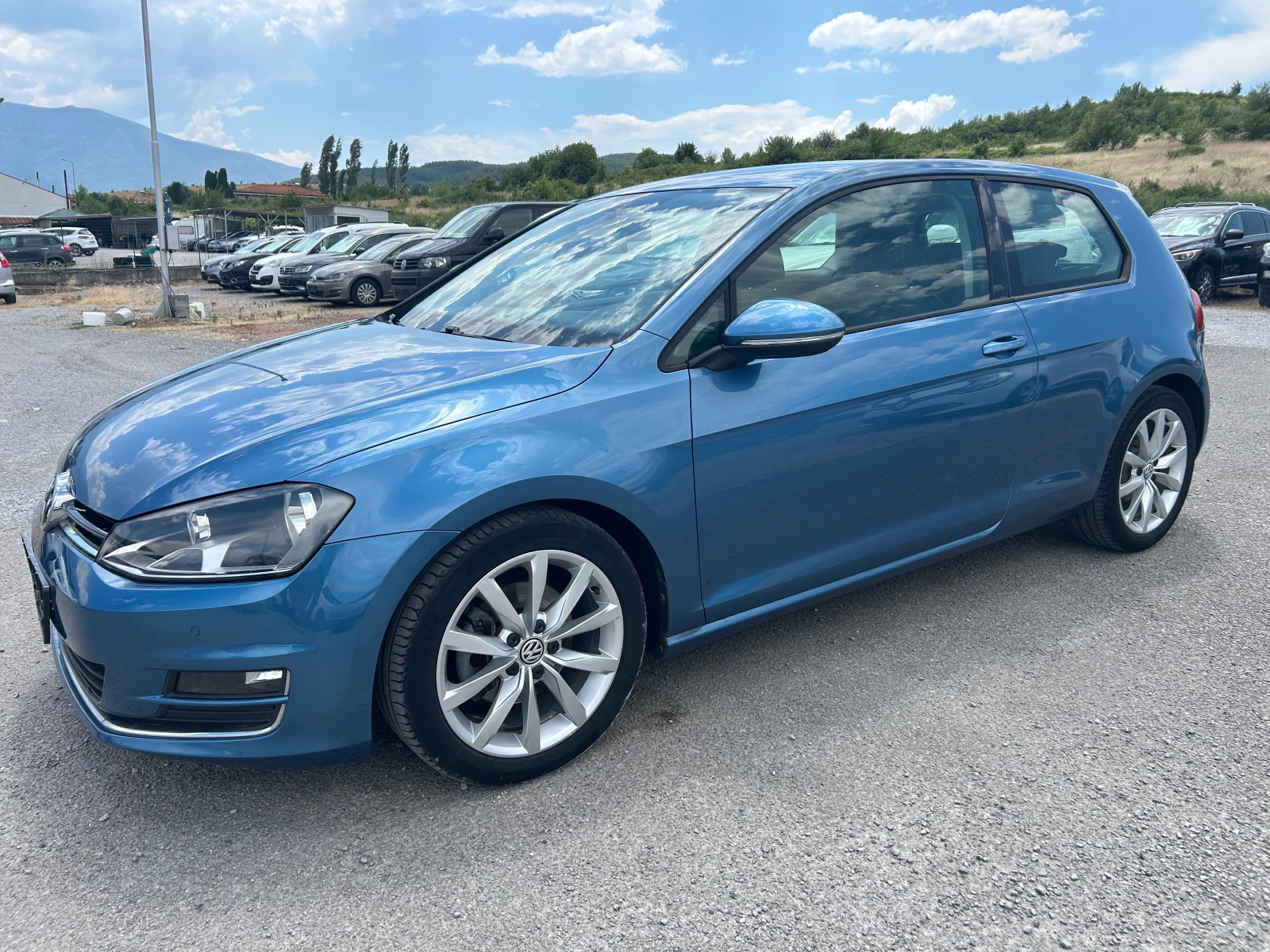 VW Golf 1.6TDI/EURO 6, снимка 2 - Автомобили и джипове - 55100536