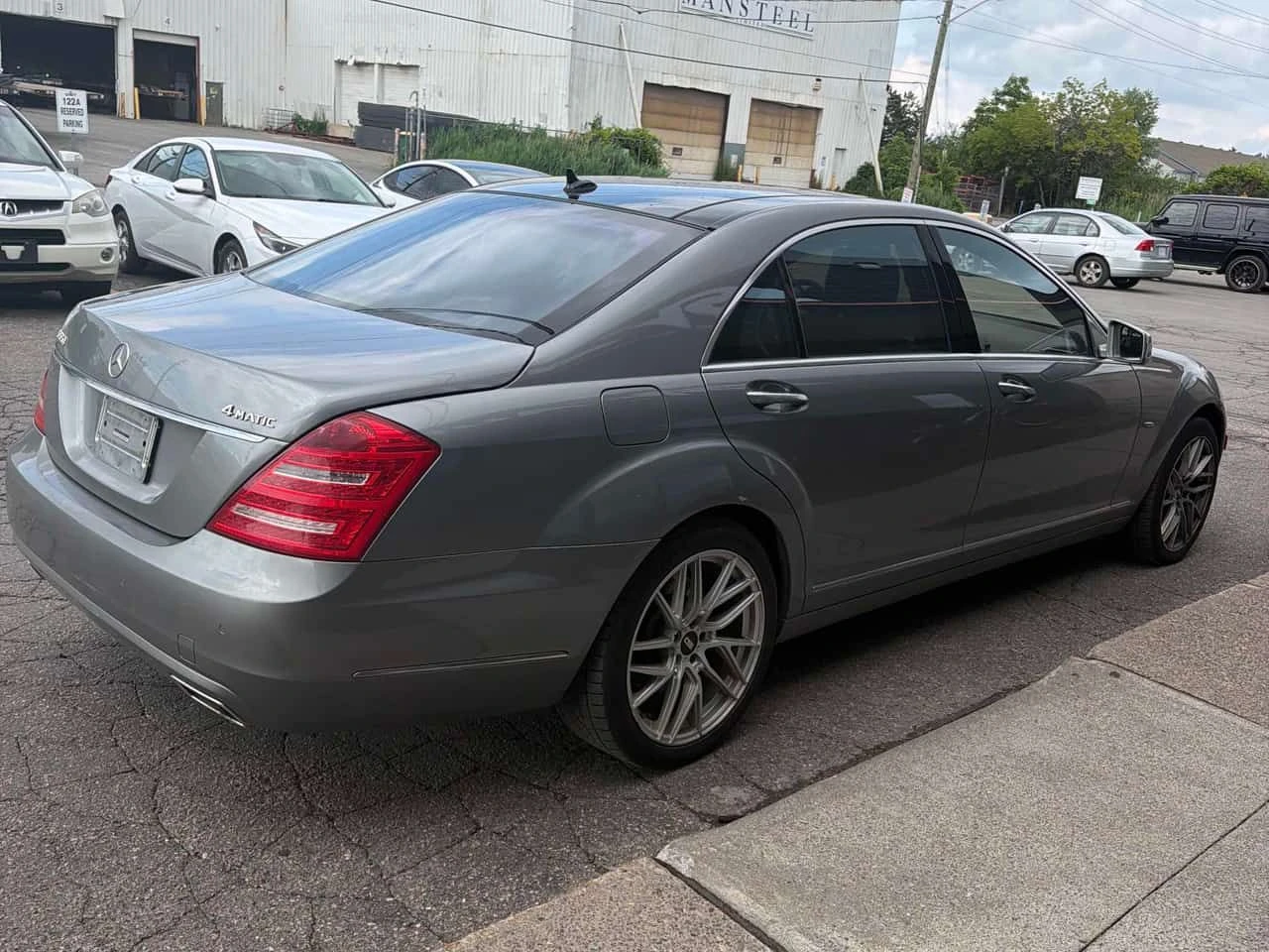 Mercedes-Benz S 550 * АВТОКРЕДИТ БЕЗ ПЪРВОНАЧАЛНА ВНОСКА* , снимка 3 - Автомобили и джипове - 55603395
