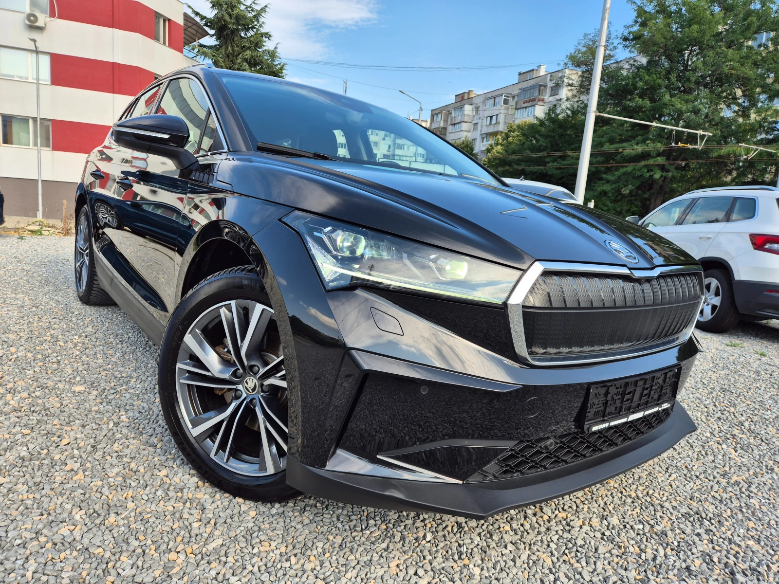 Skoda Enyaq IV-80-82 KW-204 K.S.-SOH-97.4%-AMBIENT, снимка 3 - Автомобили и джипове - 55779629