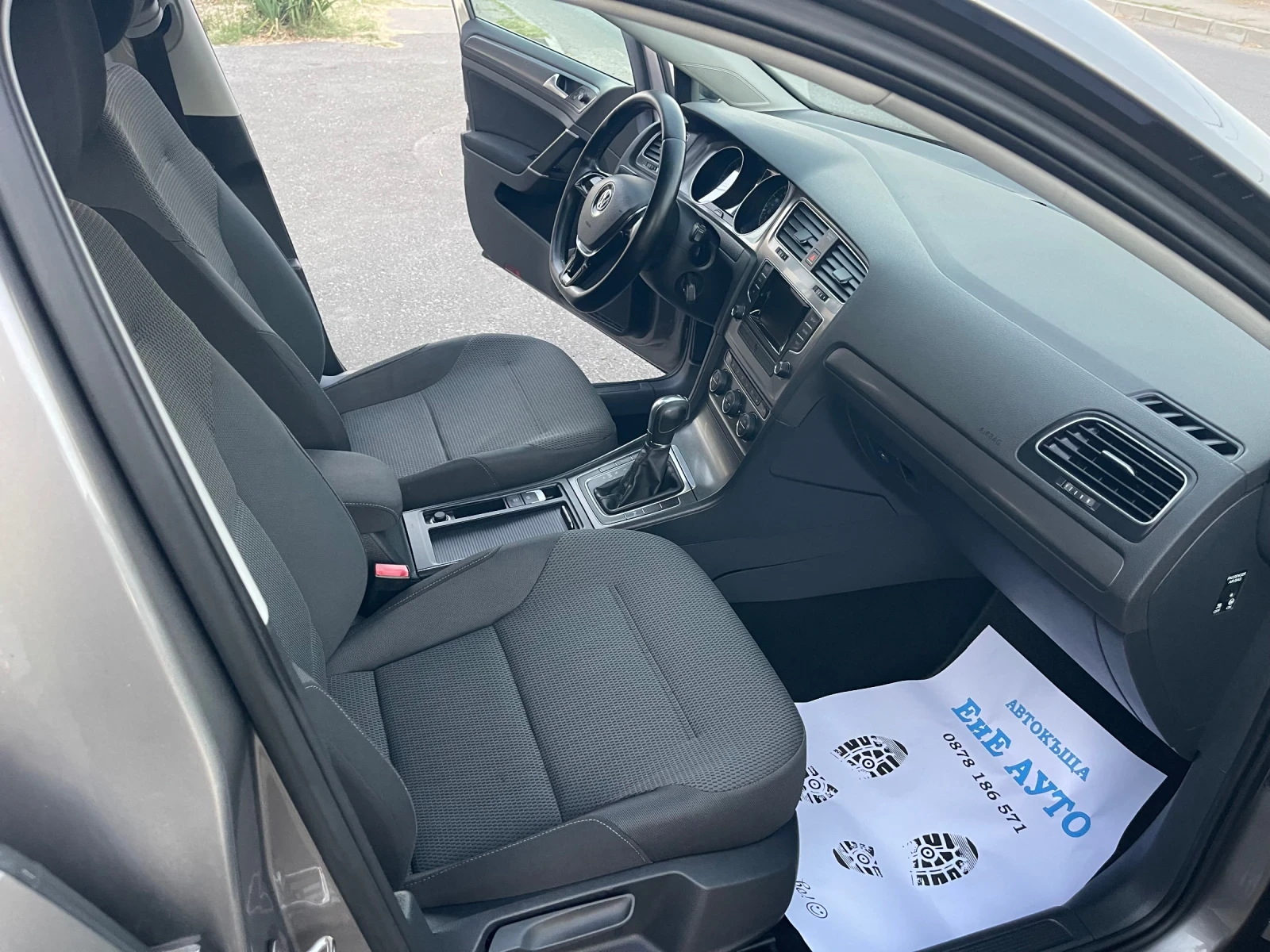 VW Golf 1.6TDI DSG, снимка 11 - Автомобили и джипове - 55786853