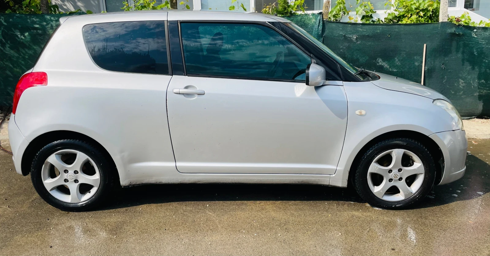 Suzuki Swift, снимка 2 - Автомобили и джипове - 56403508