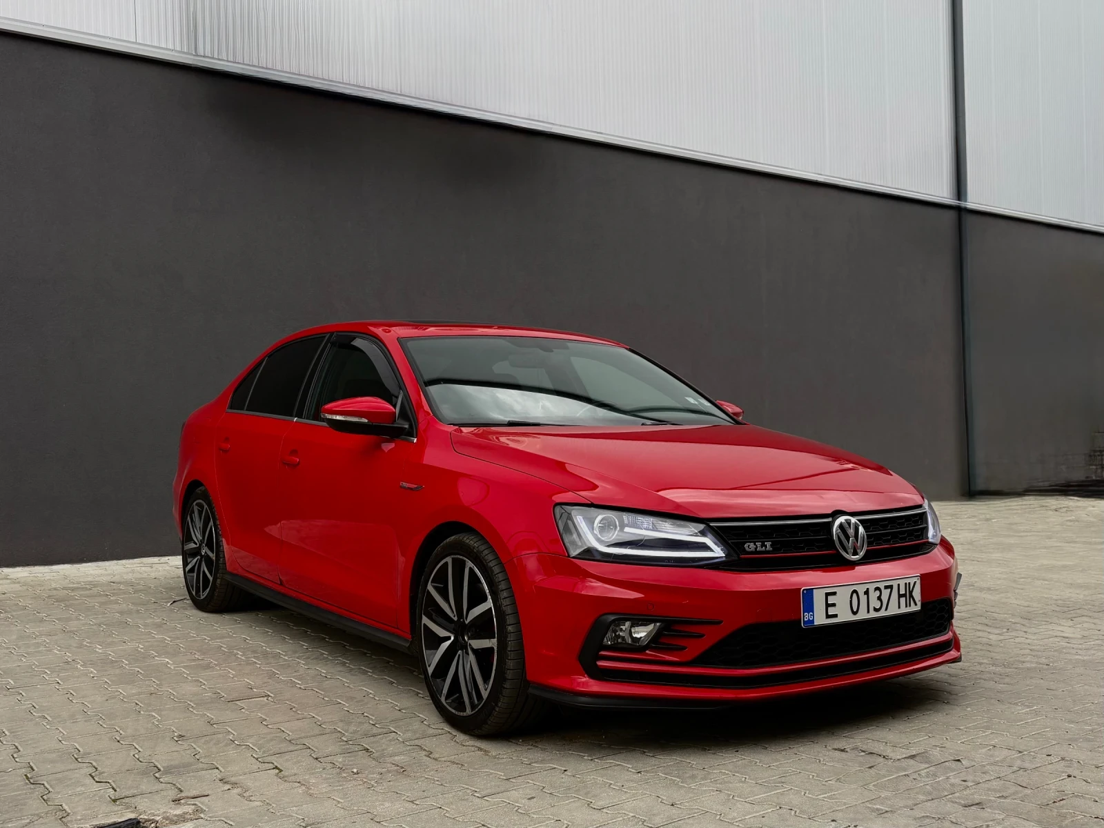 VW Golf Jetta GTI 2.0 211�.� ���+ �������* + ������� | Mobile.bg � ����������� 5
