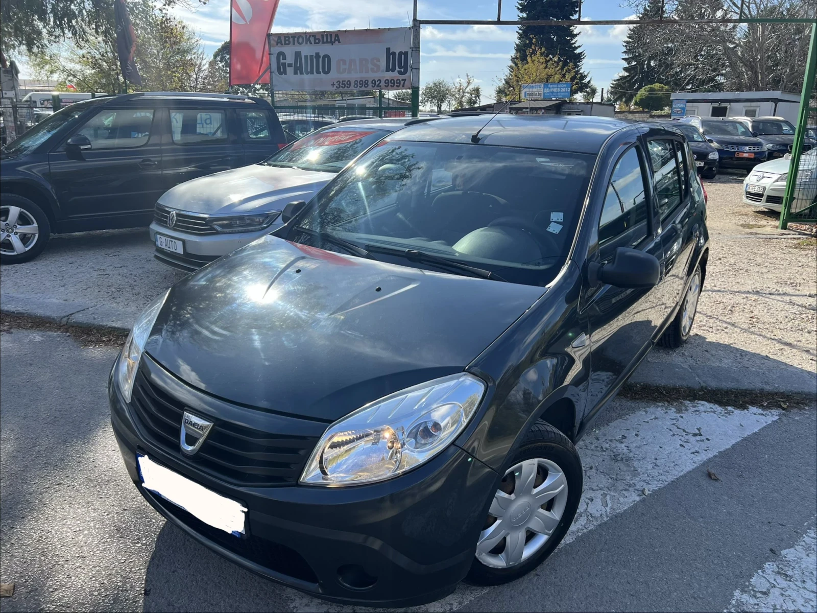 Dacia Sandero 1.2i Бензин Клима, снимка 2 - Автомобили и джипове - 56648021