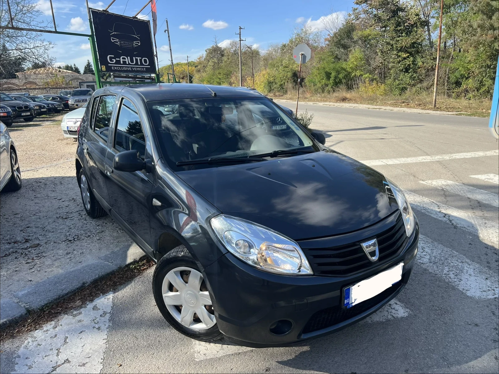 Dacia Sandero 1.2i Бензин Клима, снимка 5 - Автомобили и джипове - 56648021