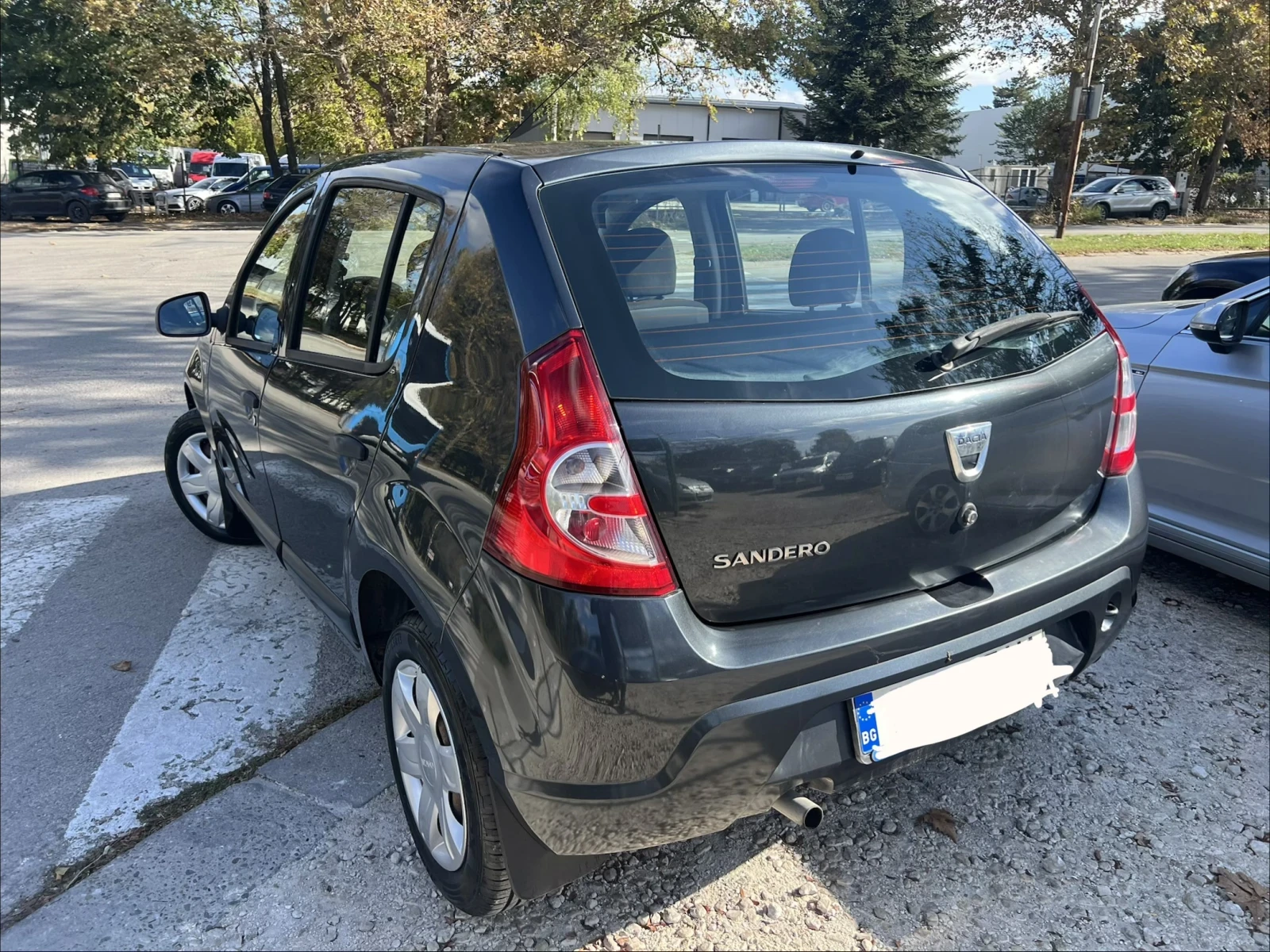Dacia Sandero 1.2i Бензин Клима, снимка 7 - Автомобили и джипове - 56648021